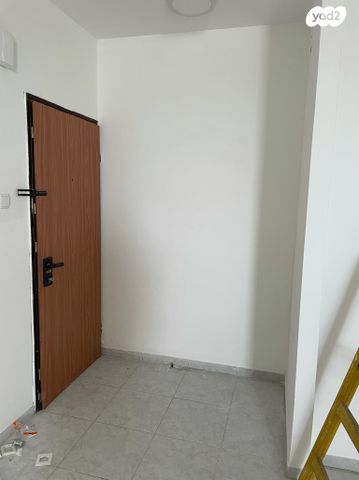 דירה, דרך רזיאל 10, נאות הרצל, נתניה