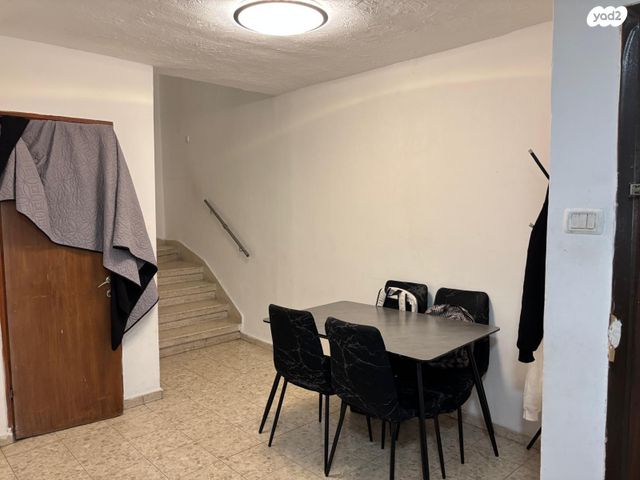 דופלקס, שדרות רש"י 28, קיבוץ גלויות, קרית מלאכי