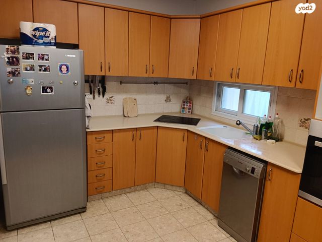 דירה, הגיבור האלמוני 50, יד אליהו, תל אביב יפו