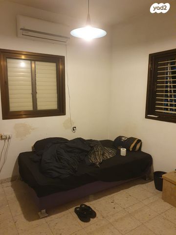 דירה, משה סנה 7, קרית שרת מזרח, חולון