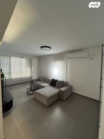 דירה, קרן קיימת לישראל 65, ביאליק דרום, קרית ביאליק