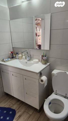 בית פרטי/ קוטג', האורנים 24, הדר, הוד השרון