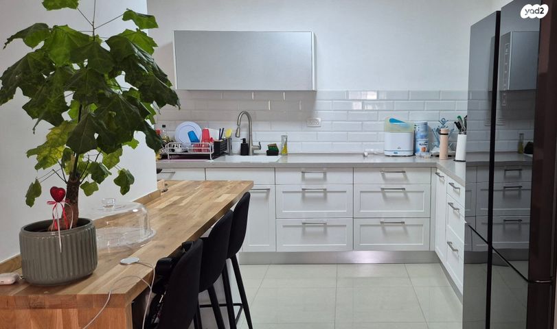 שדרות ירושלים 33