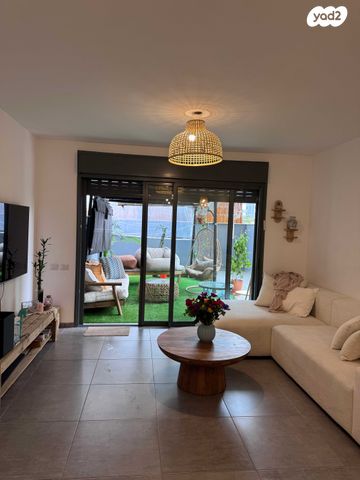 דירה, שער יפו 8, נרקיסים, ראשון לציון