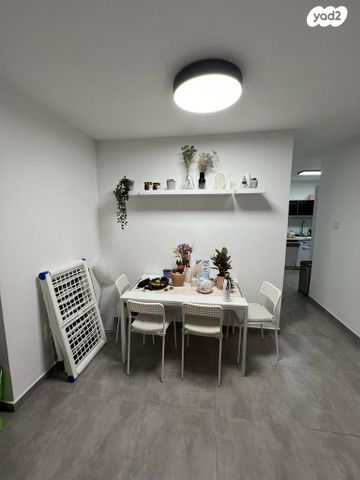 דירה, רוטשילד 2, גרין ועם, חולון