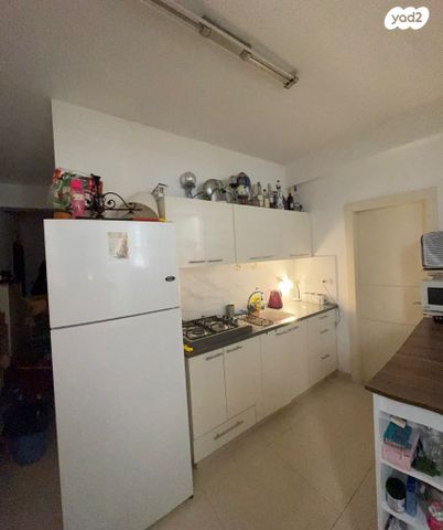 דירה, רוטשילד 58, אברמוביץ', ראשון לציון