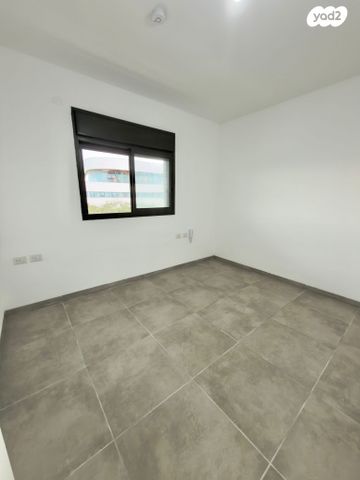 דירה, עמירם חרלף 3, אחוזה, חיפה