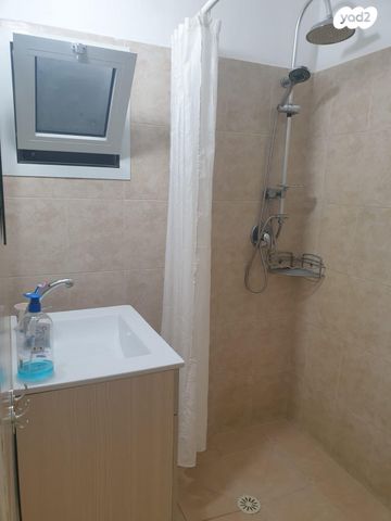 דירה, ש"י עגנון 11, נווה אלונים, אשקלון