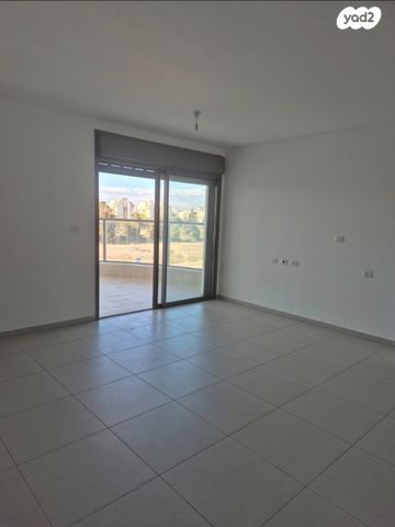 דירה, עלי 47, גבעת ציון, אשקלון