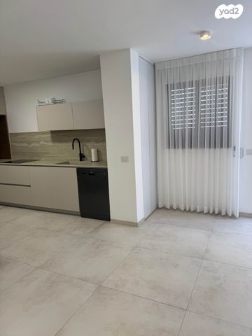 יחידת דיור, נעמי שמר 13, ברנע, אשקלון