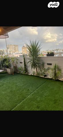 דופלקס, הרא"ה 22, שכונת יהלום, מרכז העיר ב, רמת גן