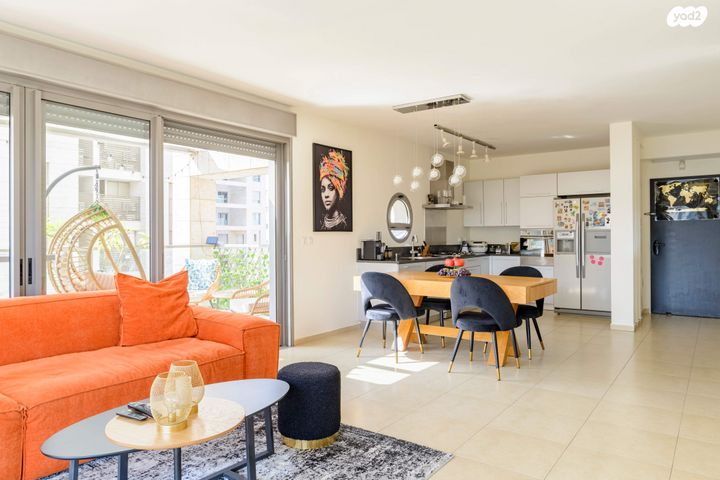 דירה, מרק שאגאל 15, הגוש הגדול, רמת אביב החדשה, נופי ים, תל אביב יפו