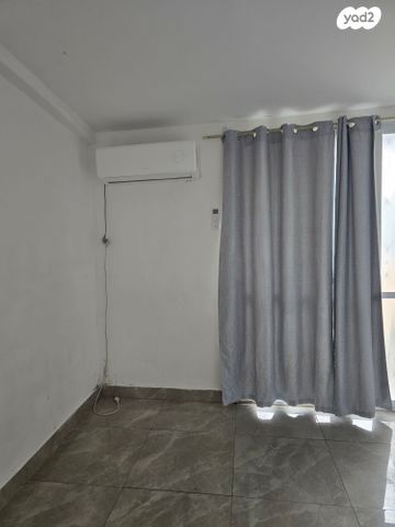 דירה, לבונה 16, קרית יערים, גבעת זאב