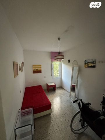 דירה, דרך הבנים 1, מרכז פרדס חנה, פרדס חנה כרכור