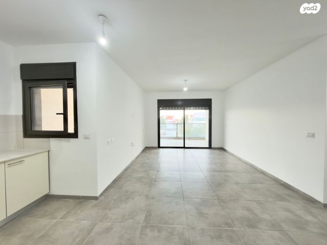 דירה, עמירם חרלף 3, אחוזה, חיפה