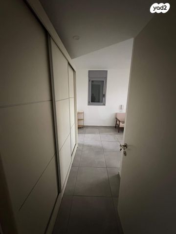 דירה, אהבת אדם 48, שרונה, כפר יונה