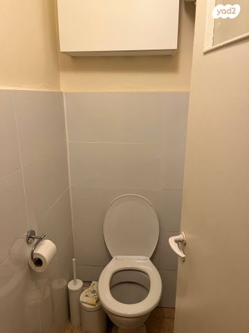 אבא הלל סילבר 73