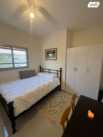 דירת גן, מחניים, מחניים, מחניים