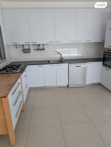 דירה, קהילת יאסי 1, הדר יוסף, תל אביב יפו