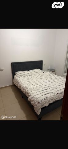 דירה, בית וגן 16, לב העיר, בת ים