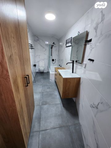 דירה, וייצמן 5, בורוכוב, גבעתיים