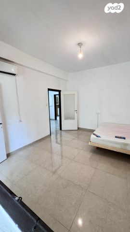 דירה, שדרות הציונות 50, עבאס, חיפה