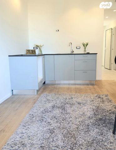 דו משפחתי, דב גרונר 44, תל גיבורים, בני ברק