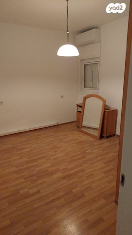 דירה, השיטה 19, רסקו א', חולון