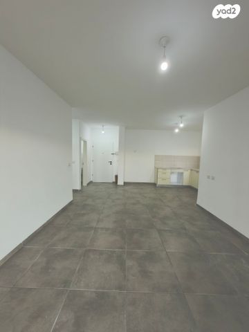 דירה, עמירם חרלף 3, אחוזה, חיפה