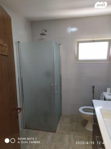 דירת גן, הפרחים 53, ניצני עוז, ניצני עוז