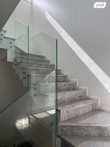 דו משפחתי, דרך המלך 139, רמת הדר, גבעת שמואל