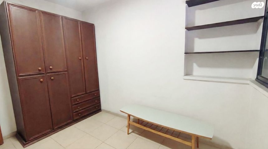 גג/ פנטהאוז, ברוריה 2, חרוזים, רמת גן