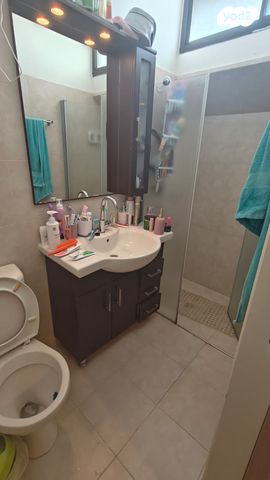 דירה, הנשיא הראשון 40, א' / צפון מזרח העיר, רחובות