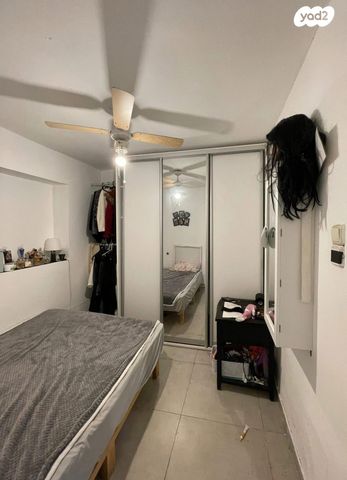 סמטת יורדי הסירה 9