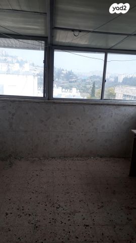 דירה, הנוטרים 5, קטמונים, ירושלים