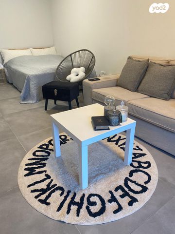 דירה, שילה 12, שכונת יהלום, מרכז העיר ב, רמת גן