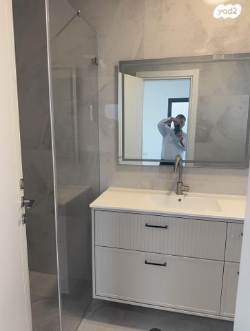 יחידת דיור, הקטיף 341, שחר, שחר