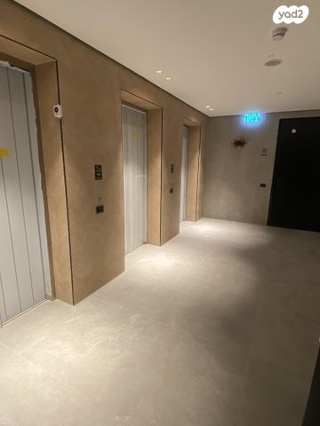 דירה, שדרות עין התכלת 1, עין התכלת, נתניה