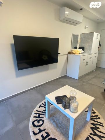 דירה, שילה 12, שכונת יהלום, מרכז העיר ב, רמת גן