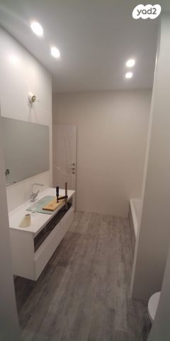 גג/ פנטהאוז, נחליאלי 6, סנסן, צור הדסה