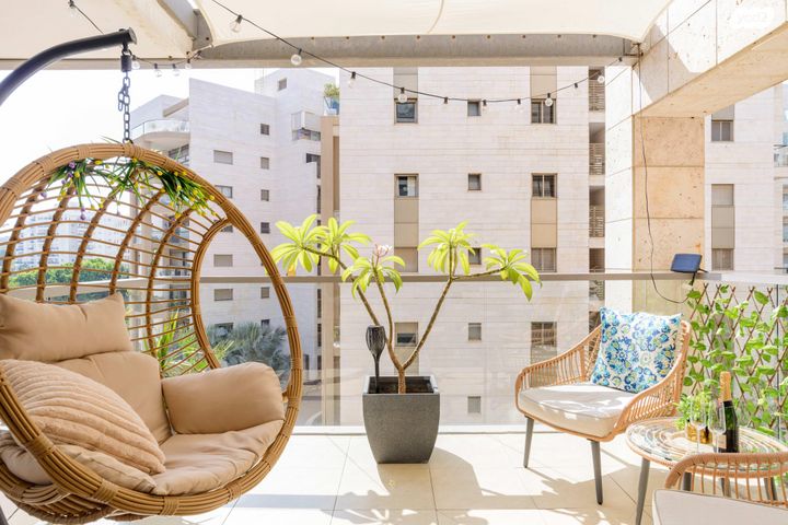 דירה, מרק שאגאל 15, הגוש הגדול, רמת אביב החדשה, נופי ים, תל אביב יפו