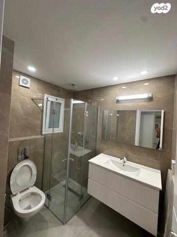 דירה, זלמן שז"ר 51, נווה עופר, תל כביר, תל אביב יפו