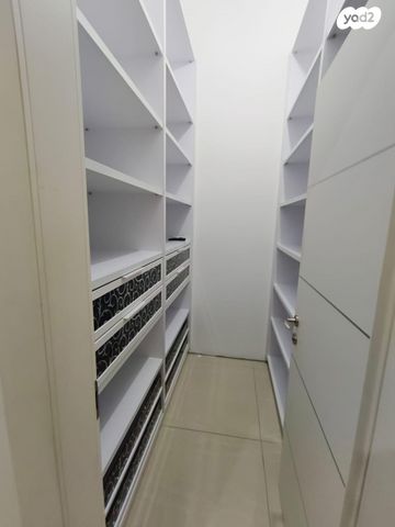 דירת גן, שדרות קדש 4, ברנע, אשקלון