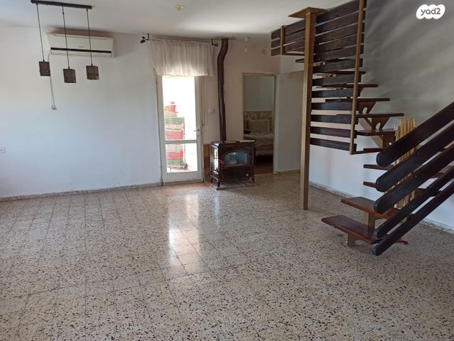 דופלקס, אבנר 14, רובע ג', אריאל