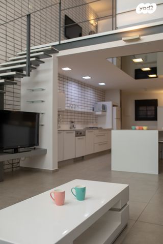 דירה, הנגרים 12, פלורנטין, תל אביב יפו