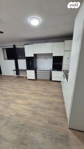 אולמות, המסגר 4, אזור תעשייה קרית אתגרים, רעננה