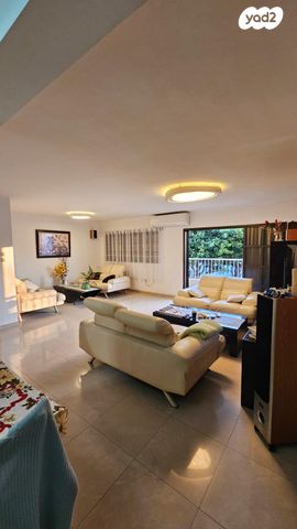 אברהם דנינו, בן גוריון