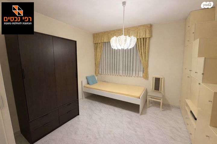 דירה, המרי, שינקין, גבעתיים