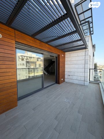 דופלקס, פתח תקווה