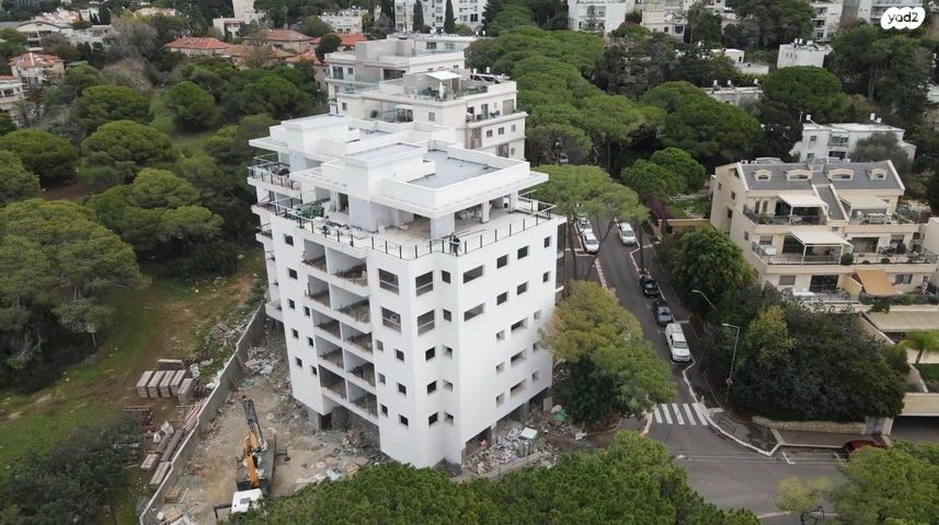 שדרות הצבי 40